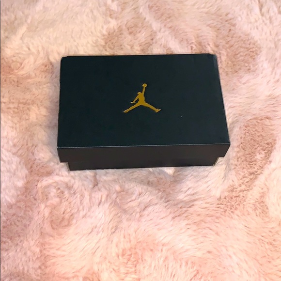 Gender neutral baby shoes by NikeXJordan - Picture 1 of 5